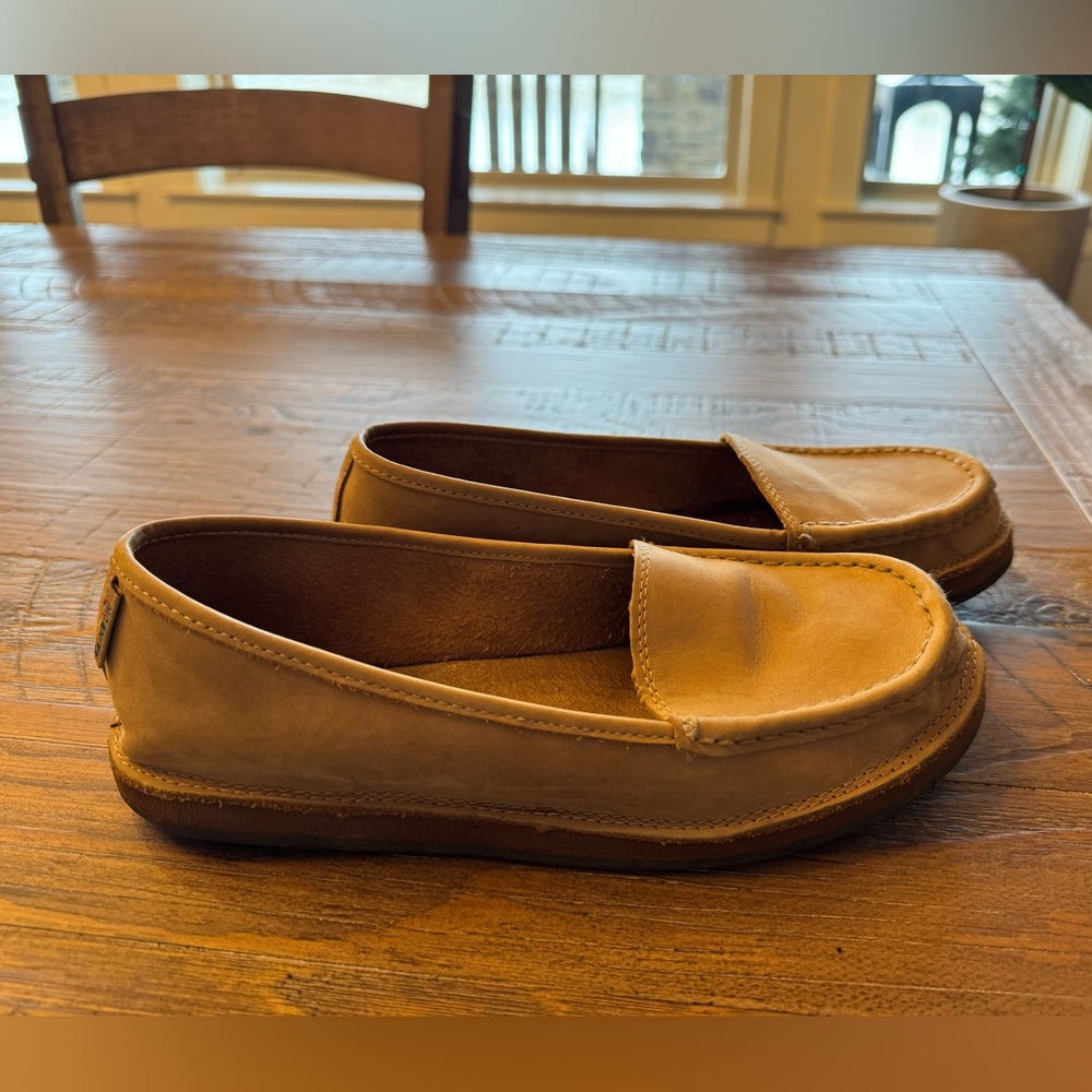 Rainbow Sandals Women's Comfort Classic Loafer size 8